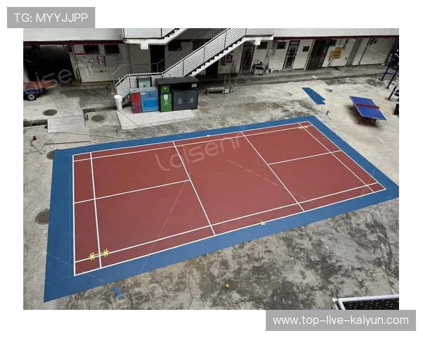 羽毛球训练基地建立体能与康复一体化训练体系，羽毛球的训练基地